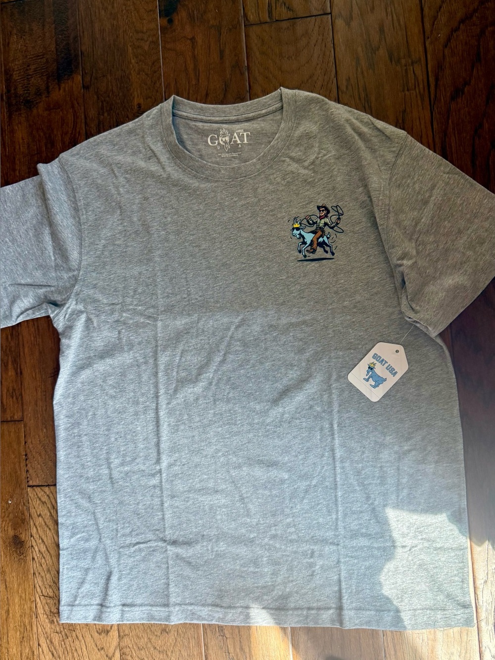 GOAT USA Men's Gray Heather Graphic Short Sleeve Tee Size NWT